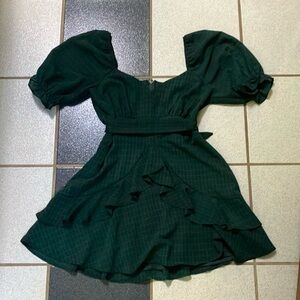 Trixxi Green Puff Sleeve Sweetheart Mini Dress